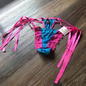 Super cute NWT thong underwear